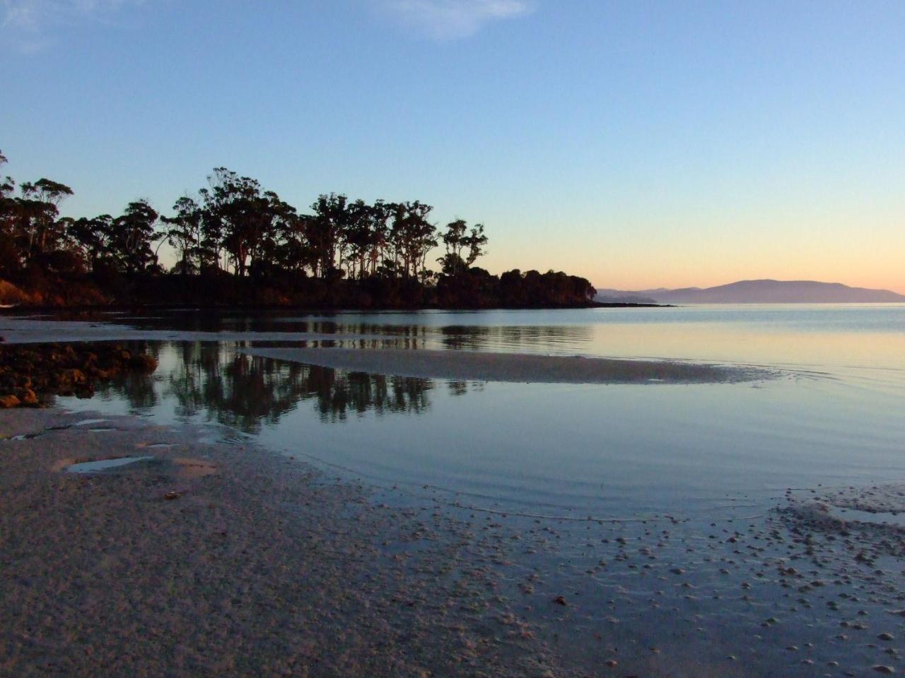 Convict Beach House Saltwater River ภายนอก รูปภาพ